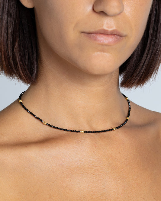 Girocollo donna spinello nero sfaccettato Dorato – Alary Era Collection