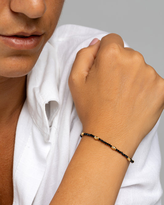 Bracciale donna spinello nero sfaccettato Dorato – Alary Era Collection