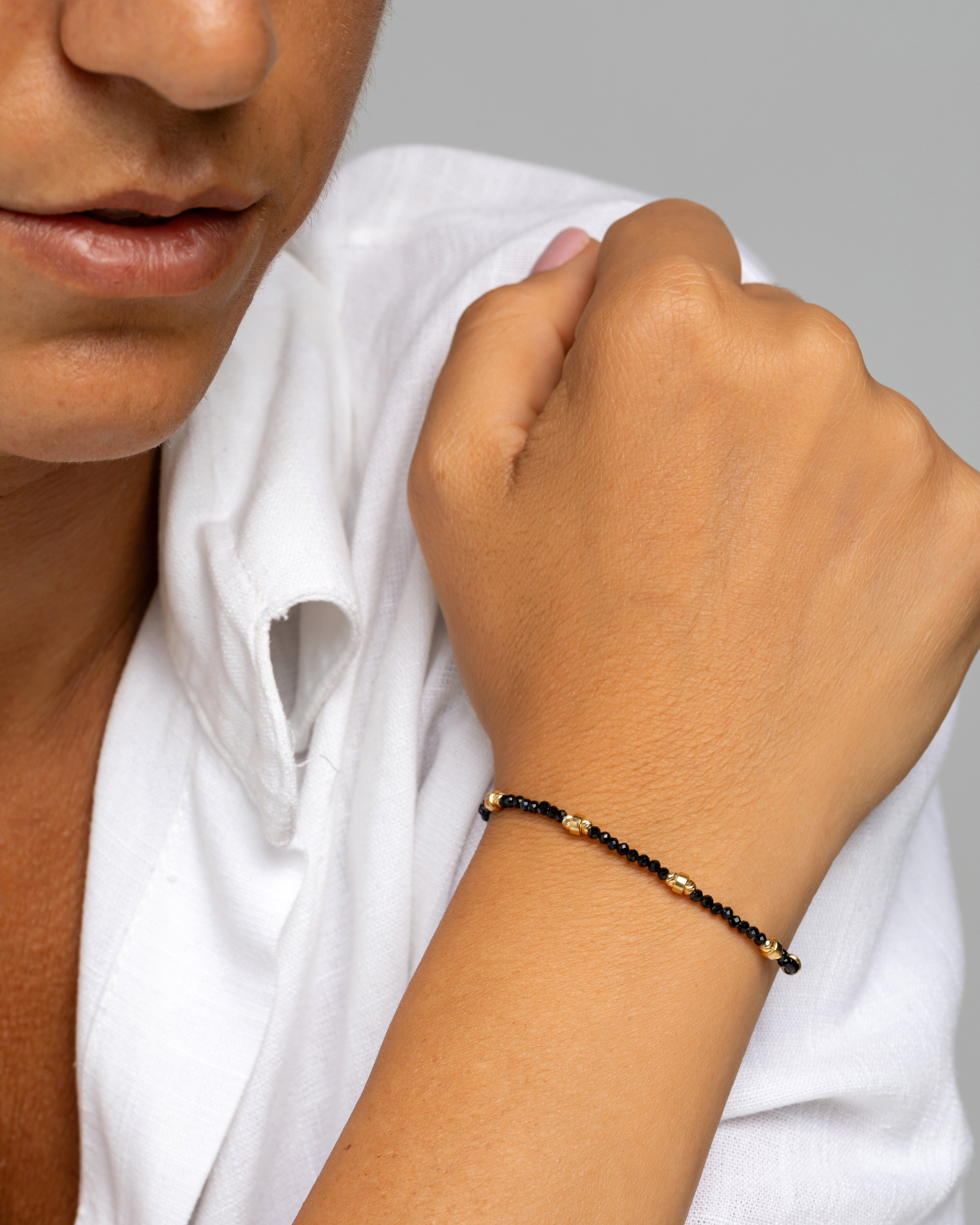 Women's bracelet faceted black spinel Gold – Alary Era Collection